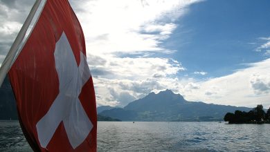 Pohled na Pilatus od Lucernského jezera. Foto: wikimedia.org / Andrew Bossi