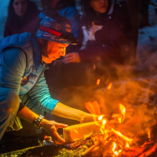 Raclette u ohně. Foto: Nendaz Tourism